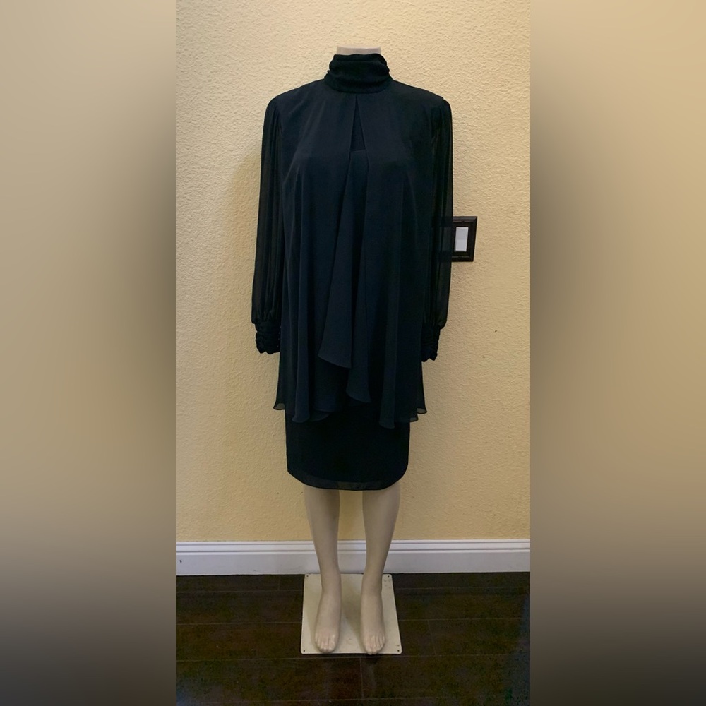 VTG URSULA OF SWITZERLAND Size 10 Black Long Sleeve Layered Shift Dress